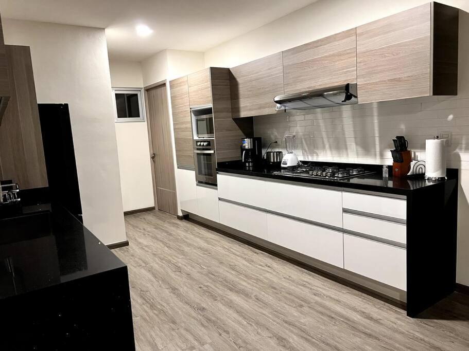 Luxury 3Br Apartment W Pool, Spa & Stunning Views Puebla Exterior foto